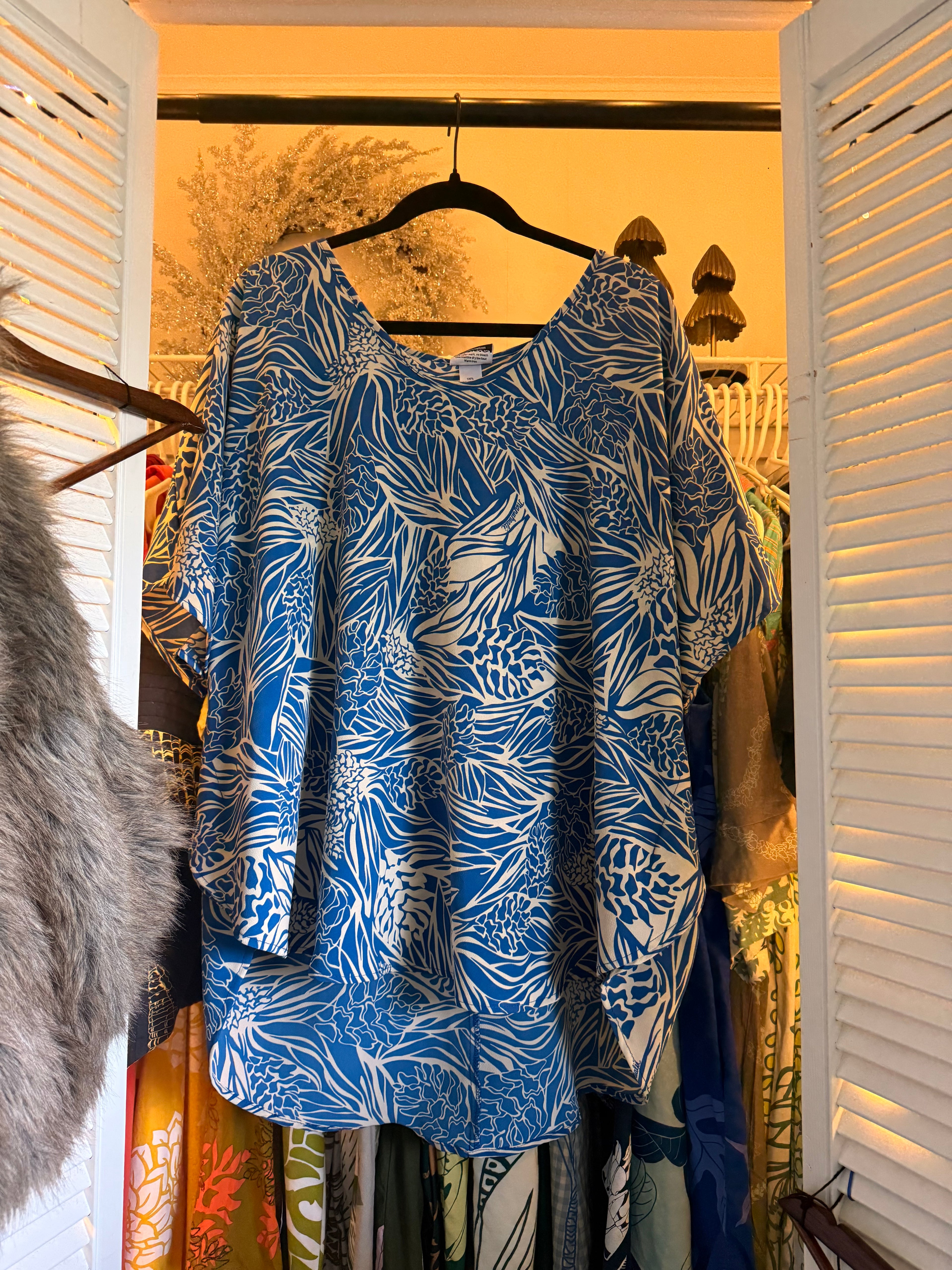 XS-S Manuheali'i Blue Awapuhi Caftan Top