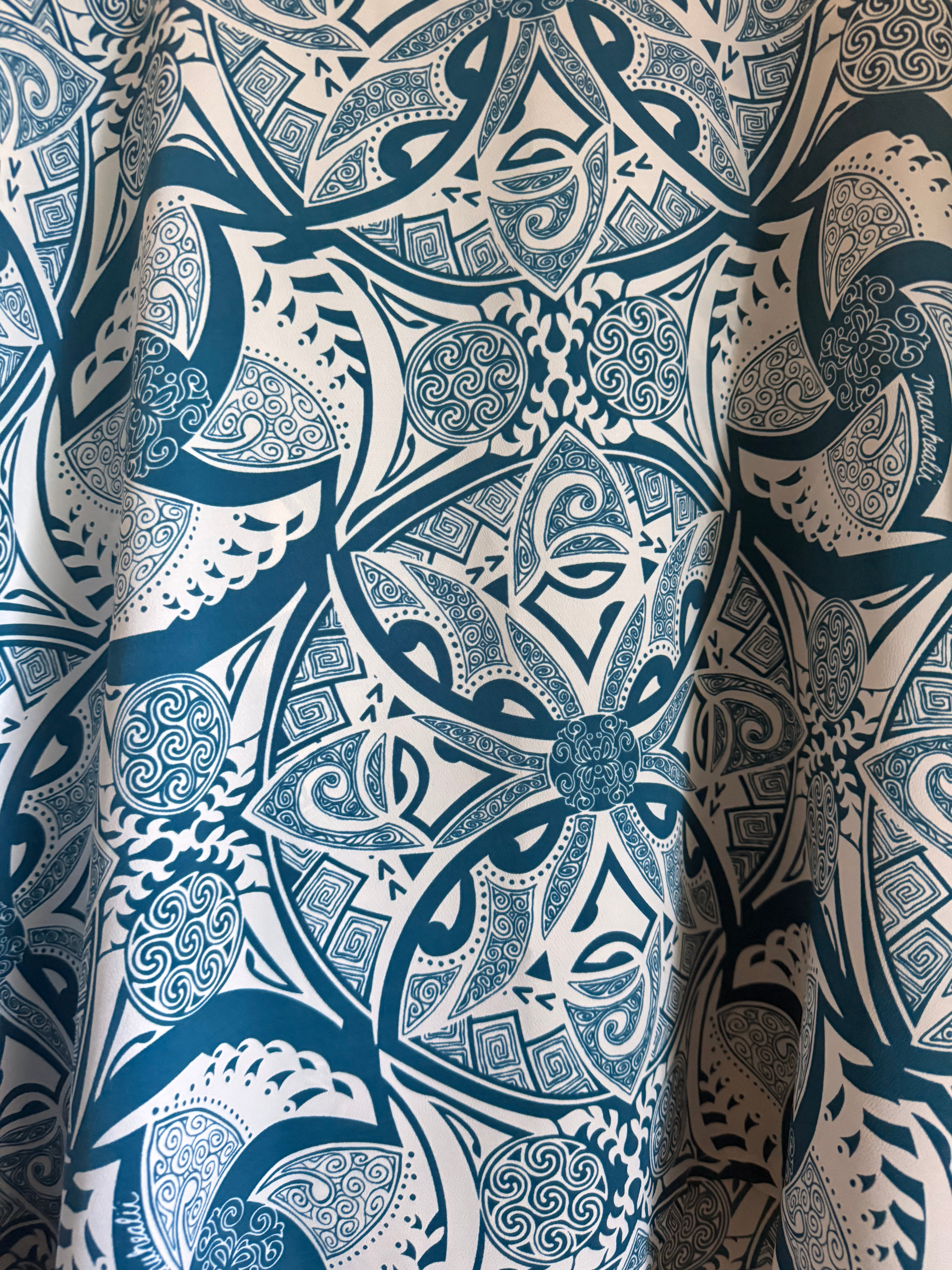 2XL Manuheali'i Blue Polynesian Print Top