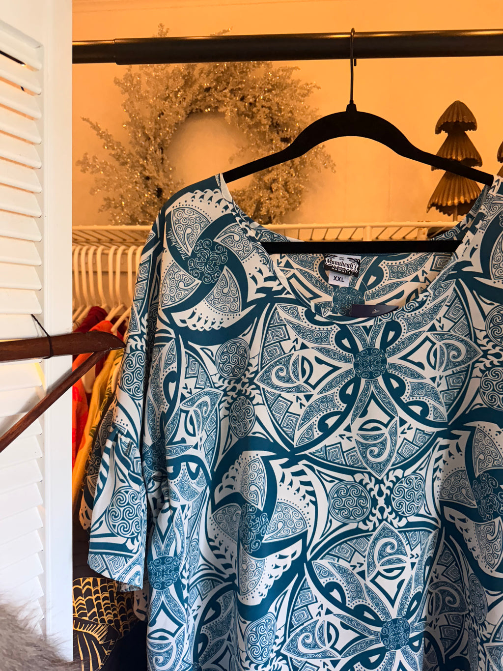 2XL Manuheali'i Blue Polynesian Print Top