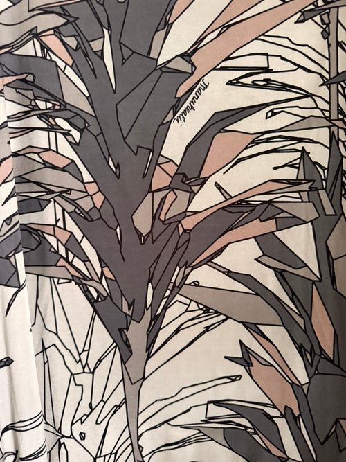 XS Manuheali'i Black / Gray Top